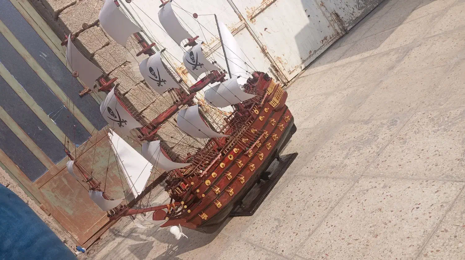 ماکت کشتی دزدان دریایی|مجسمه، تندیس، ماکت|آبادان, |دیوار