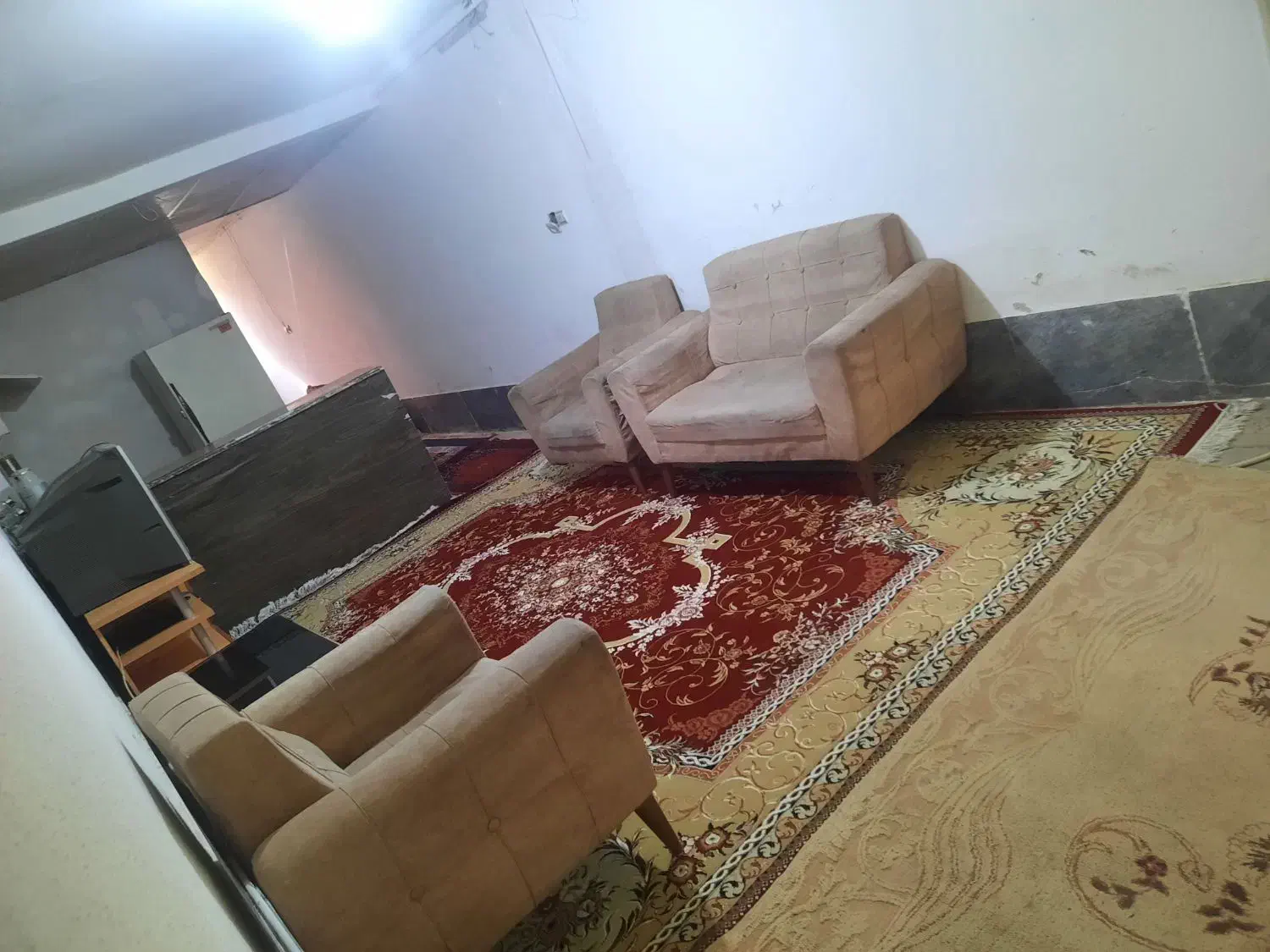 سوییت مبله مستقل|اجارهٔ کوتاهمدت آپارتمان و سوئیت|شیراز, شهرک رضوان|دیوار