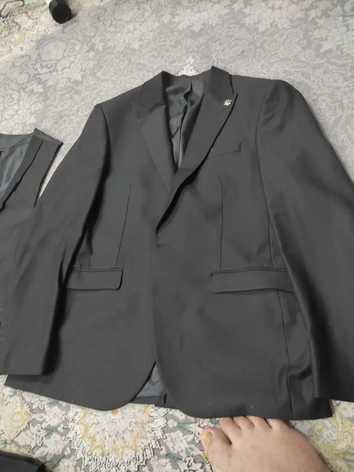 کت و شلوار وجلیقه مشکی پارچه کرپ سایز 52|لباس|مشهد, یوسفیه (شهرک غرب)|دیوار