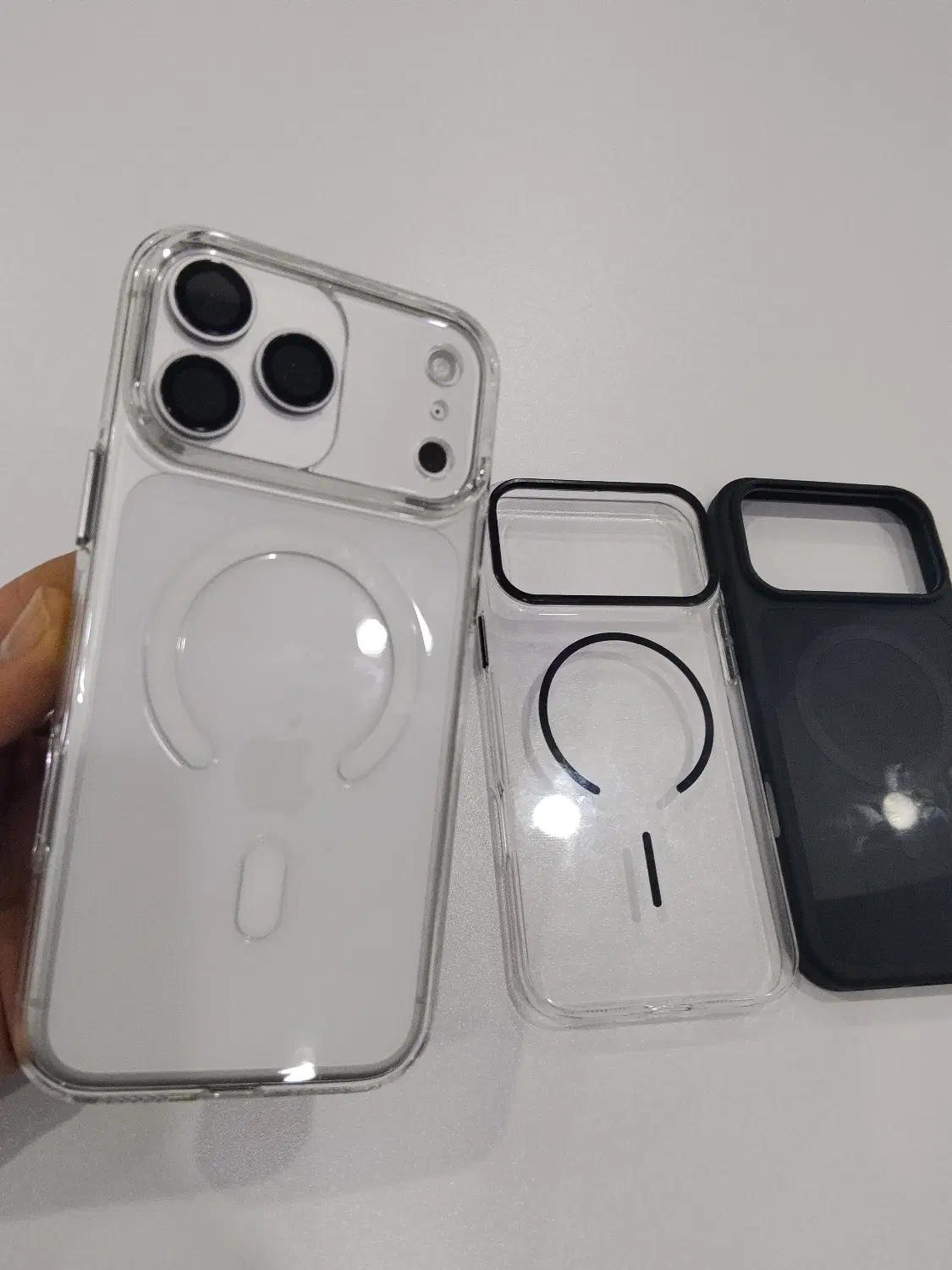 iphone 17 pro max|موبایل|خوی, |دیوار