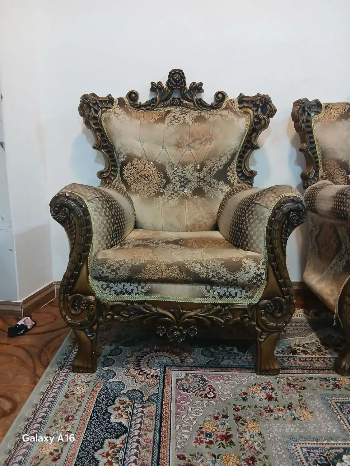 مبل سلطنتی ۷ نفره|مبلمان خانگی و میز عسلی|املش, |دیوار