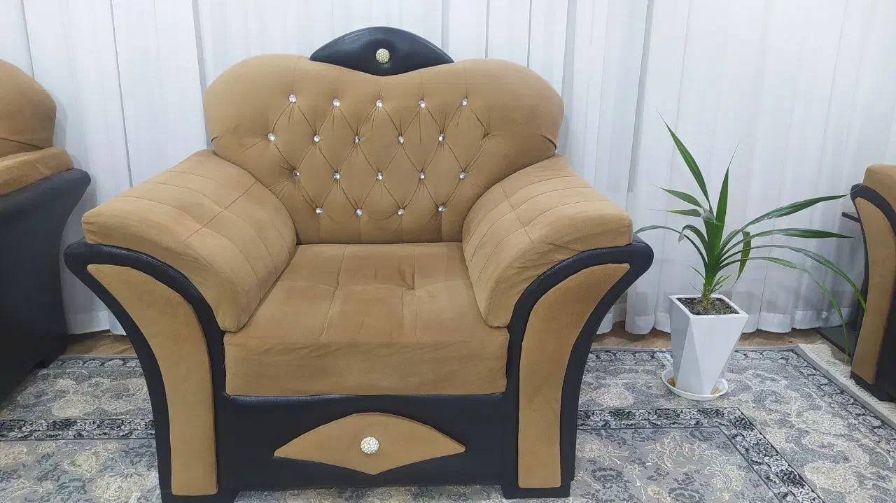 مبل دست دوم|مبلمان خانگی و میز عسلی|دهگلان, |دیوار