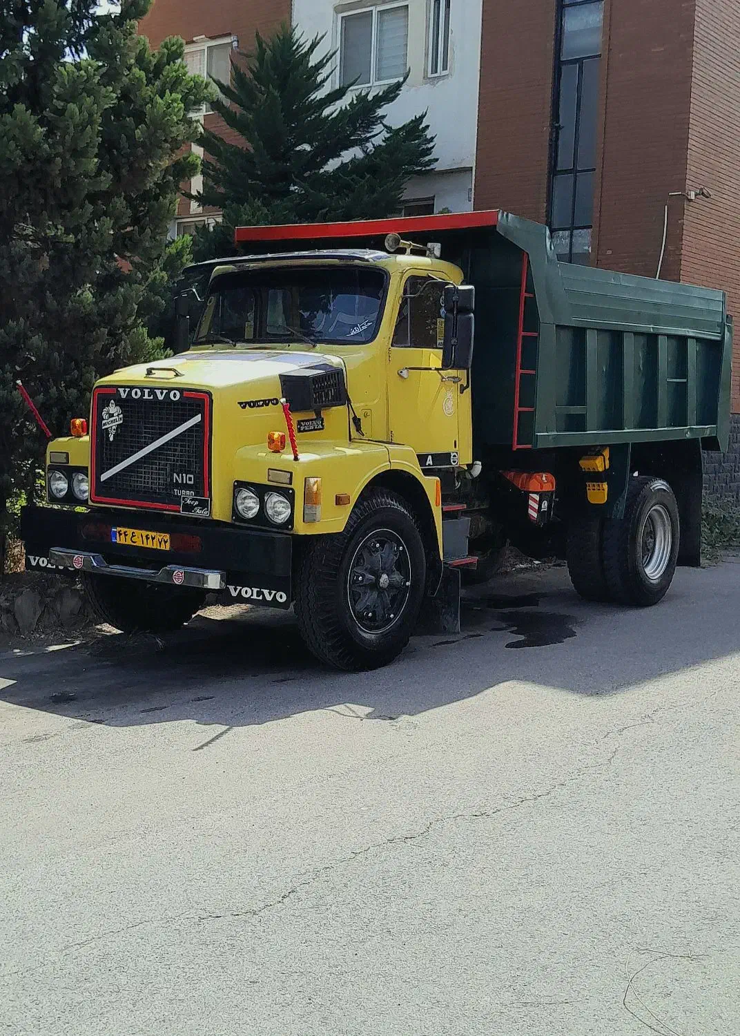 کامیون ولوو تک کمپرسی توپ طلا|خودرو سنگین|آمل, |دیوار