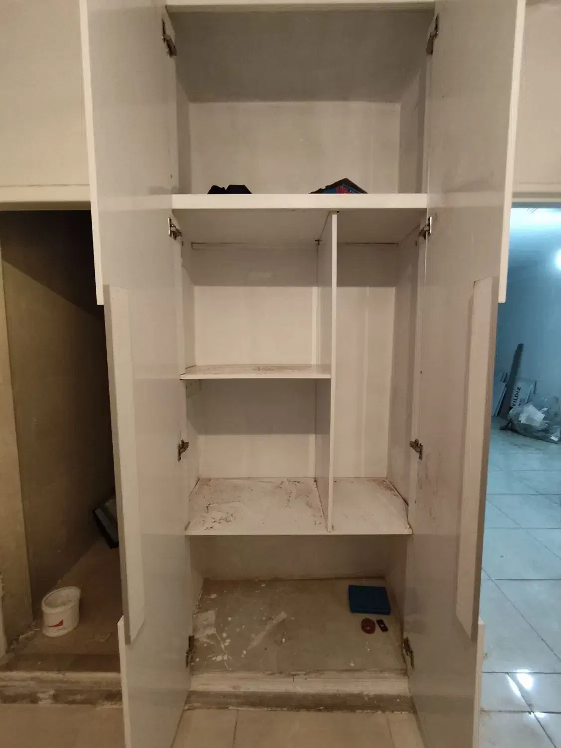 ساخت و نصب انواع کابینت، کمد دیواری و میز تلویزیون|خدمات پیشه و مهارت|تهران, نیروی هوایی (پیروزی)|دیوار