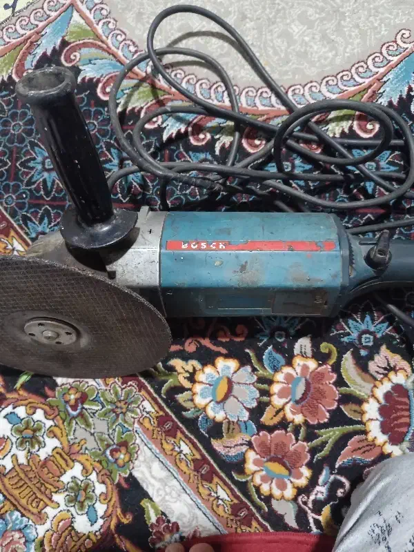 فرز بوش|ابزارآلات|قم, چهل درخت‎|دیوار