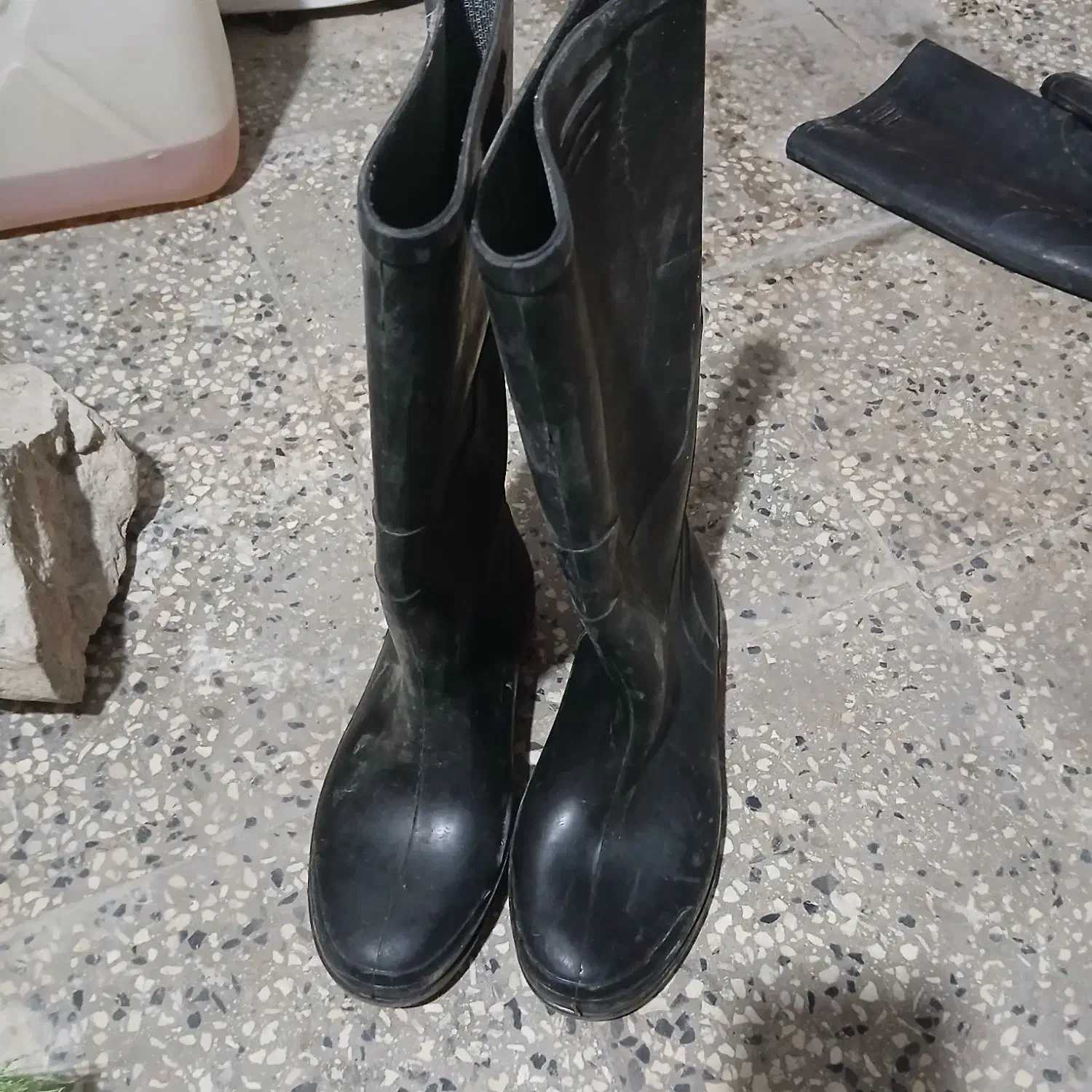 سه جفت چکمه سالم درحد نو|کیف، کفش، کمربند|خورموج, |دیوار