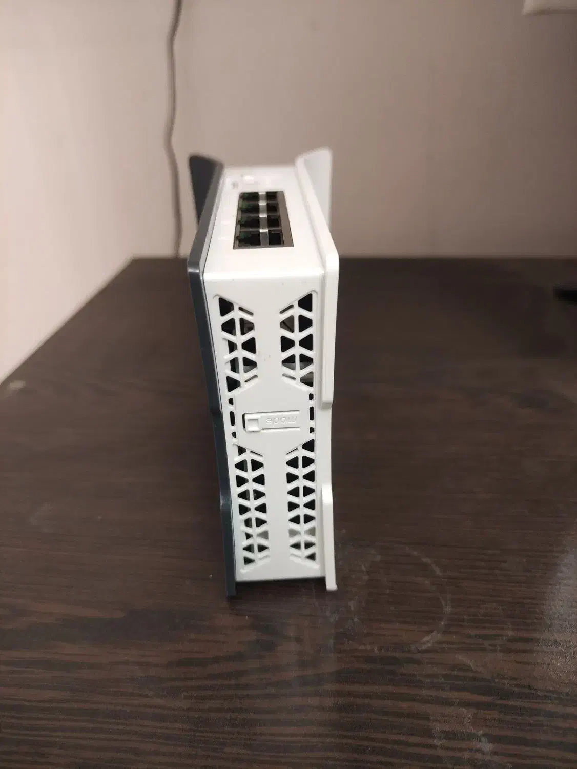 مودم mikrotik hAP ax lite LTE6 سیم کارت خور|مودم و تجهیزات شبکه|تهران, شوش|دیوار