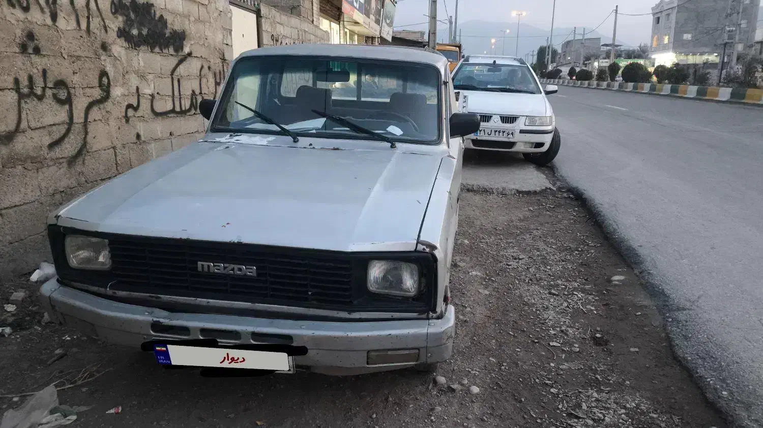 مزدا ۲۰۰۰ هزار مدل ۸۳|خودرو سواری و وانت|رامیان, |دیوار