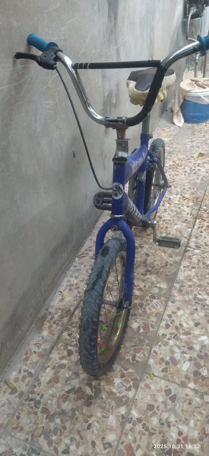 دوچرخه ۱۶ قلعه تل|دوچرخه، اسکیت، اسکوتر|باغ ملک, |دیوار