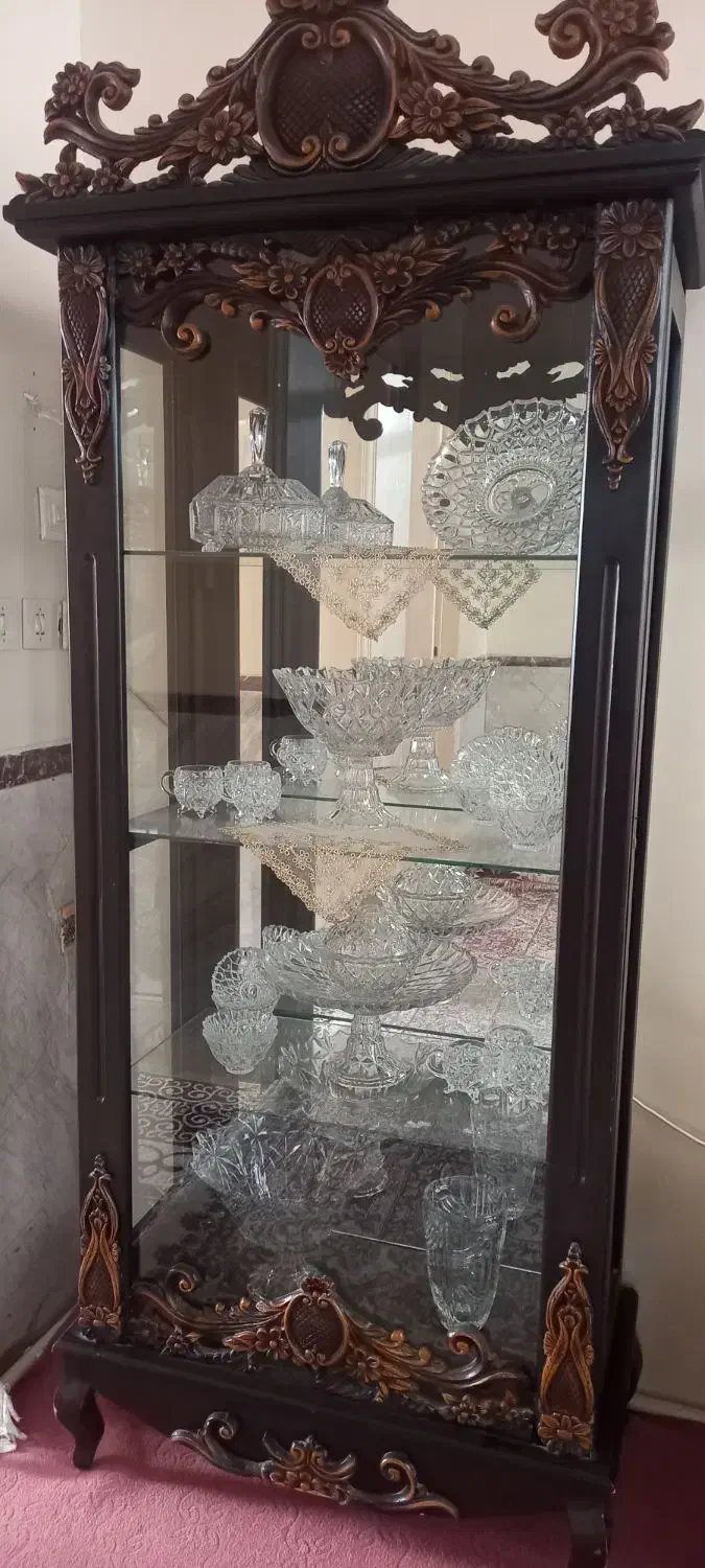 بوفه چوبی تمیز و درحدنو|بوفه، ویترین، کنسول|شاهرود, |دیوار