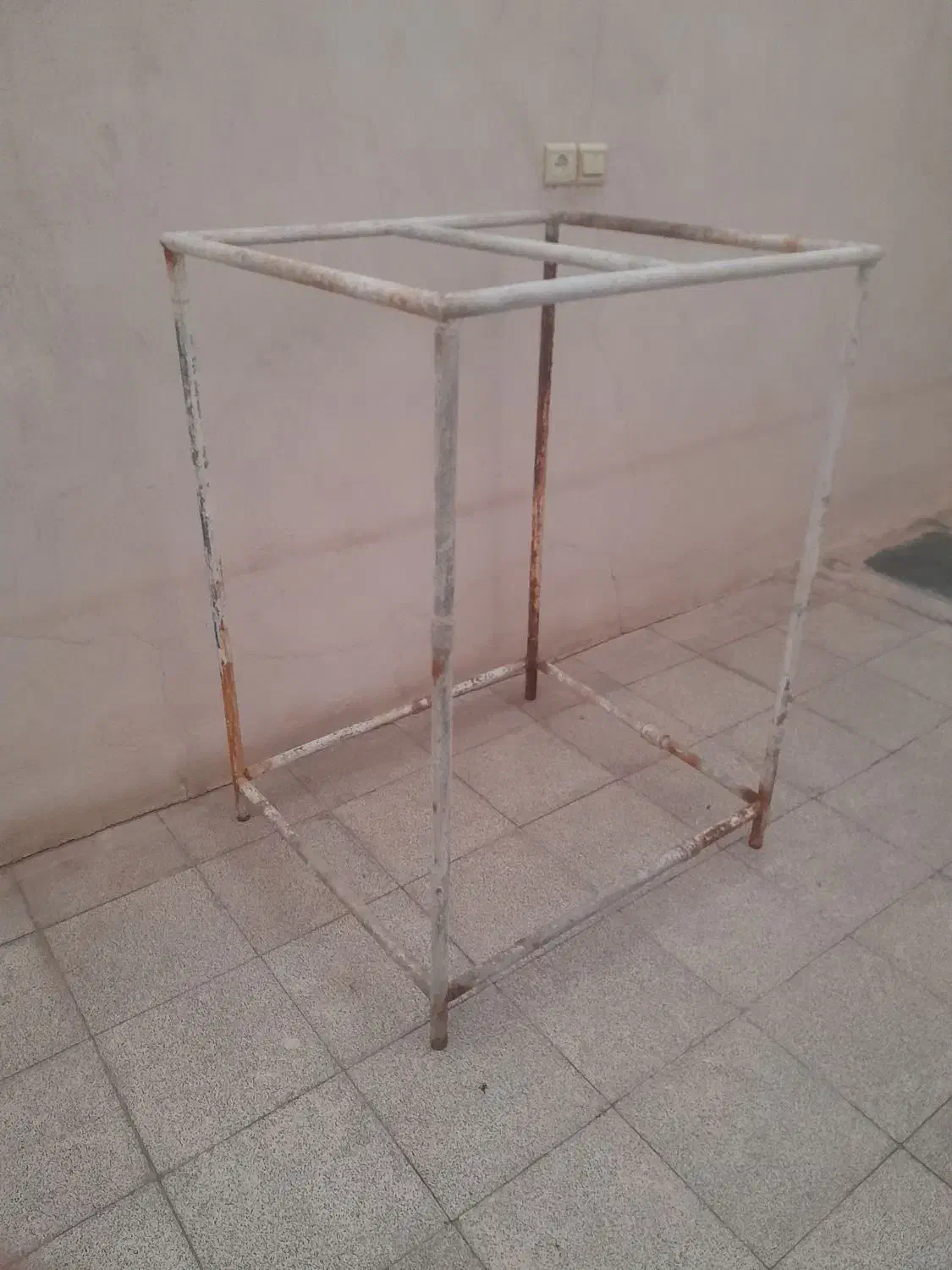 چهارپایه کولر و نیمکت فلزی|کولر آبی|قم, میدان نو|دیوار