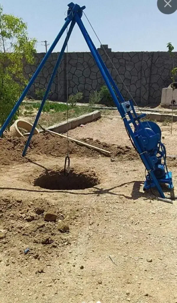 چاه کن و مغنی چاه و حفاری|خدمات پیشه و مهارت|اصفهان, رزمندگان|دیوار