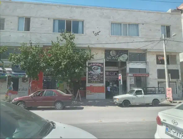 مغازه 45متری خیابان مشکل گشا بین کوچه6و8|اجارهٔ مغازه و غرفه|شیراز, شهرک مدرس|دیوار