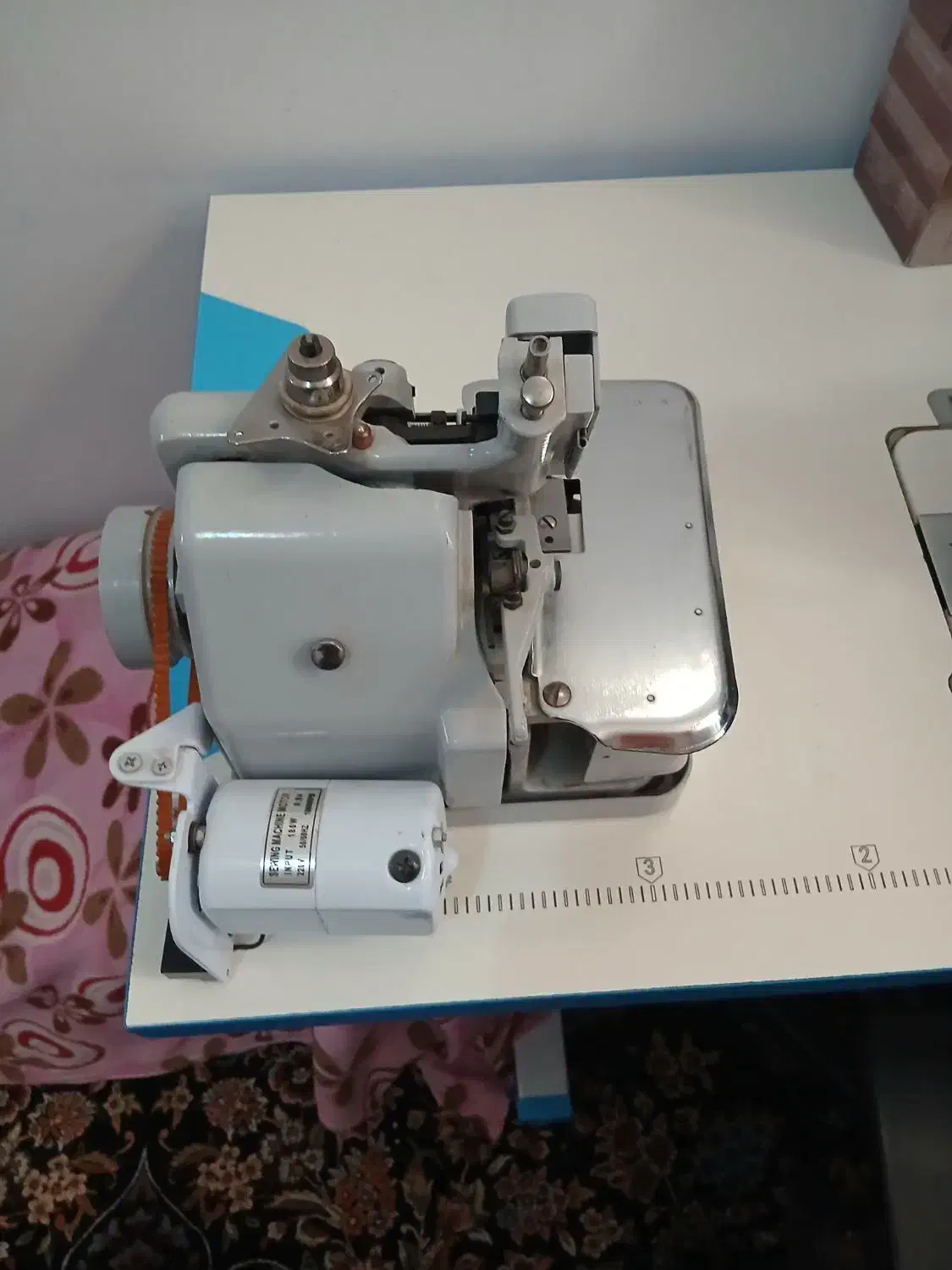 چرخ خیاطی|چرخ خیاطی و ریسندگی|تربتحیدریه, رباط سفلی|دیوار