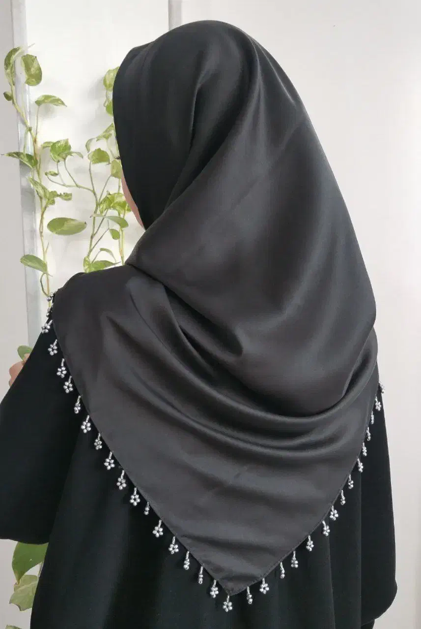 روسری و لباس مجلسی و اکسسوری های جواهردوزی|لباس|نجفآباد, فردوسی|دیوار