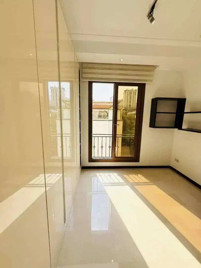 فرشته ۱۱۰متر مدرن