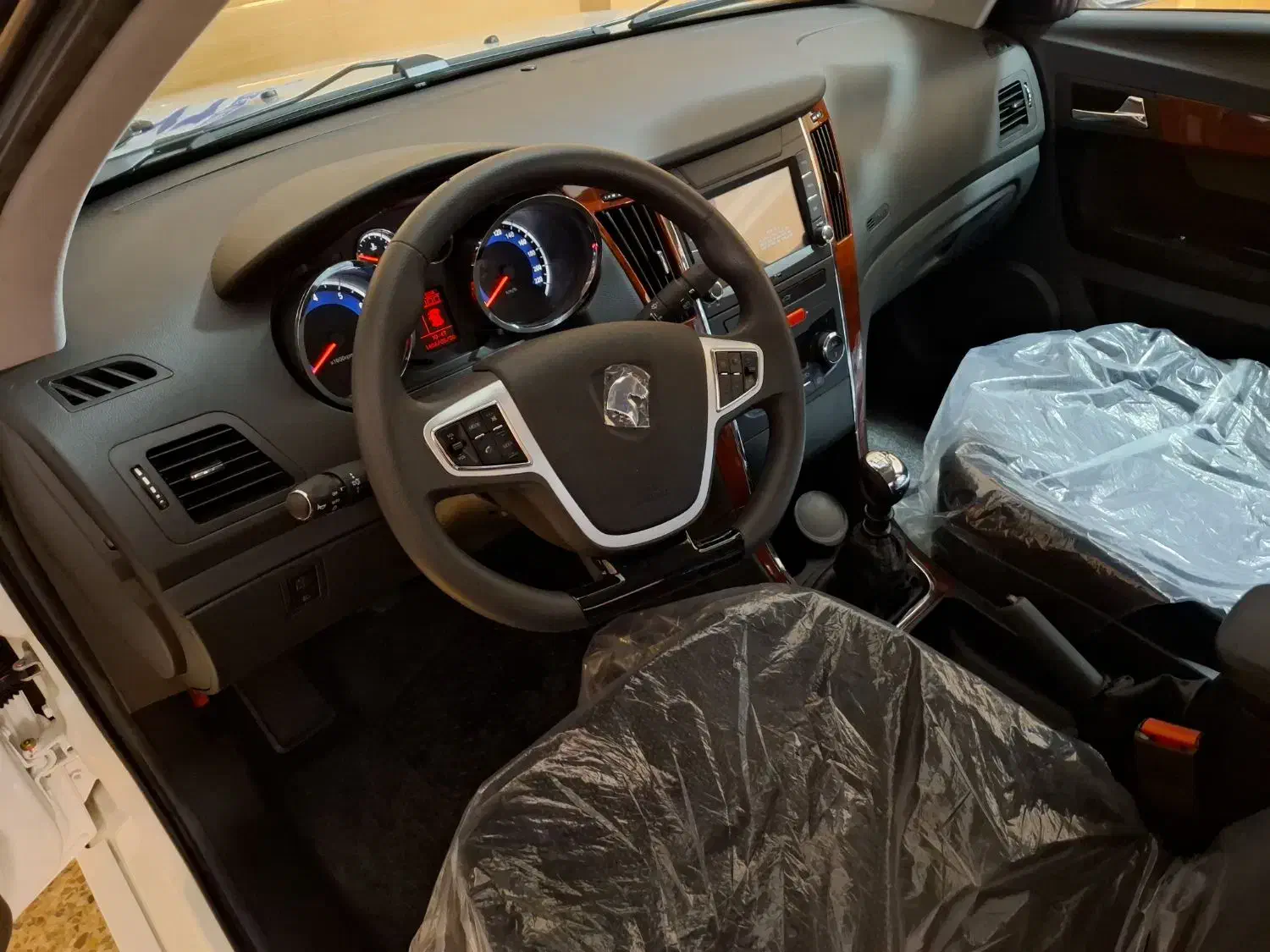 دنا پلاس ۶ دنده صفر کیلومتر|خودرو سواری و وانت|اهواز, زیتون کارمندی|دیوار