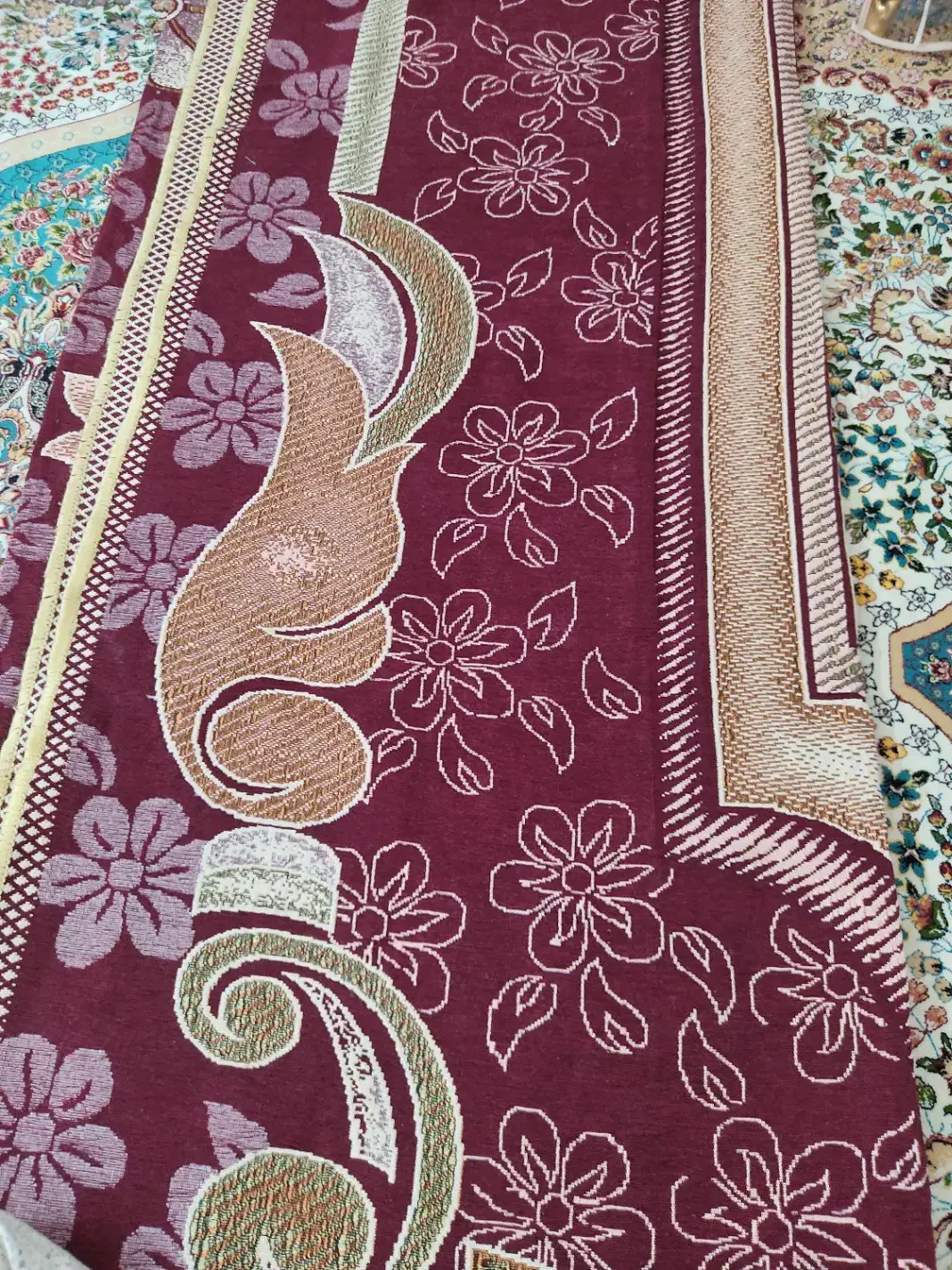 روفرشی|روفرشی|قم, هنرستان|دیوار