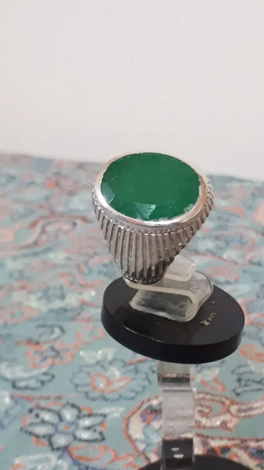 انگشتر زمرد ۵ قیراطی|جواهرات|تهران, لویزان|دیوار