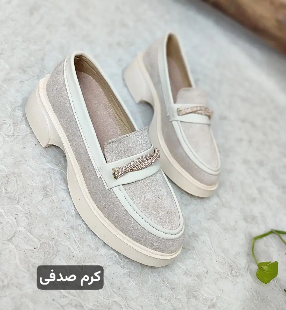 کفش کالج و نیم بوت زنانه|کیف، کفش، کمربند|بیرجند, |دیوار