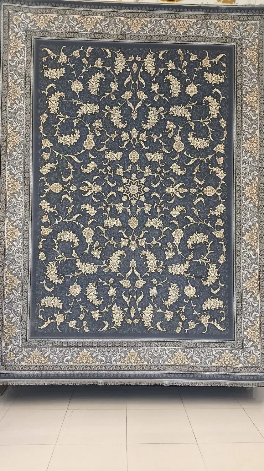 گالری فرش واعظی|فرش|صائین قلعه, |دیوار