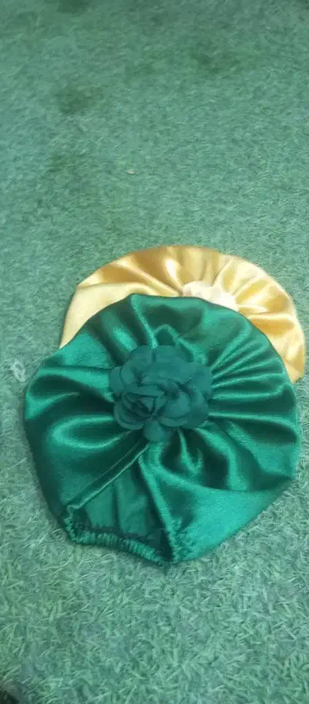 توربان نوزادی دخترانه|کفش و لباس بچه|اصفهان, باغ کاران|دیوار