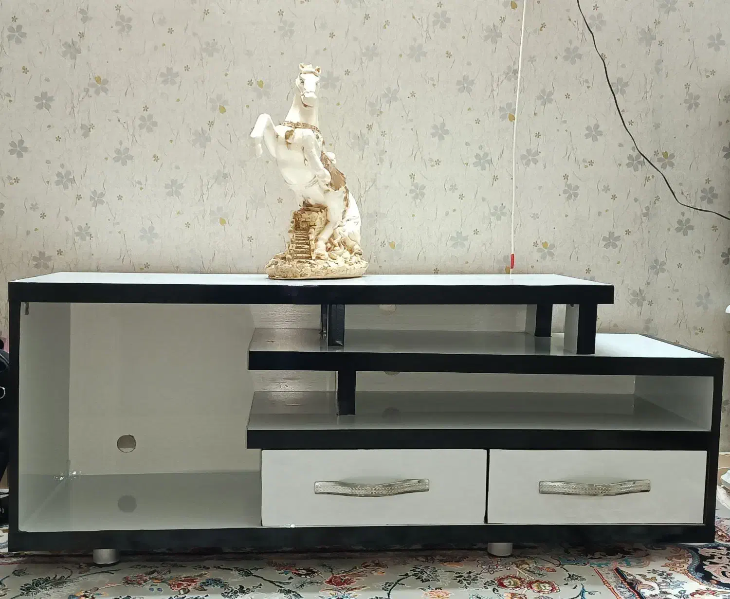 میز تلویزیون|میز تلویزیون|تهران, قصر فیروزه ۱|دیوار