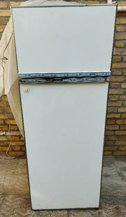 یخچال|یخچال و فریزر|میبد, |دیوار