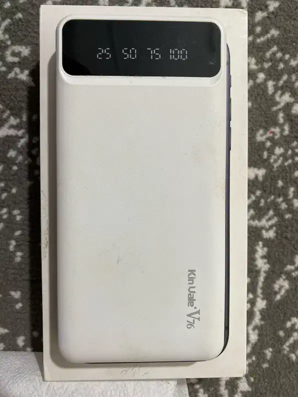 پاوربانک kin uale V76 10000|لوازم جانبی موبایل و تبلت|سبزوار, امیر کبیر|دیوار