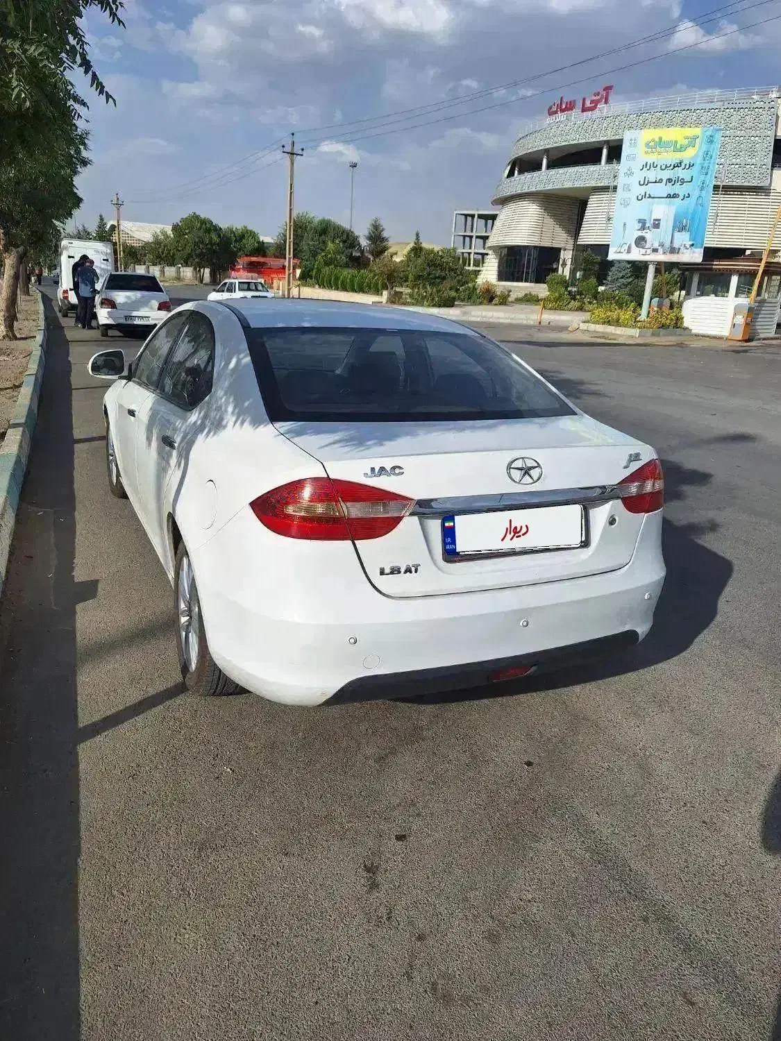 جک J5مدل ۱۳۹۴ اتومات 1800cc|خودرو سواری و وانت|همدان, |دیوار