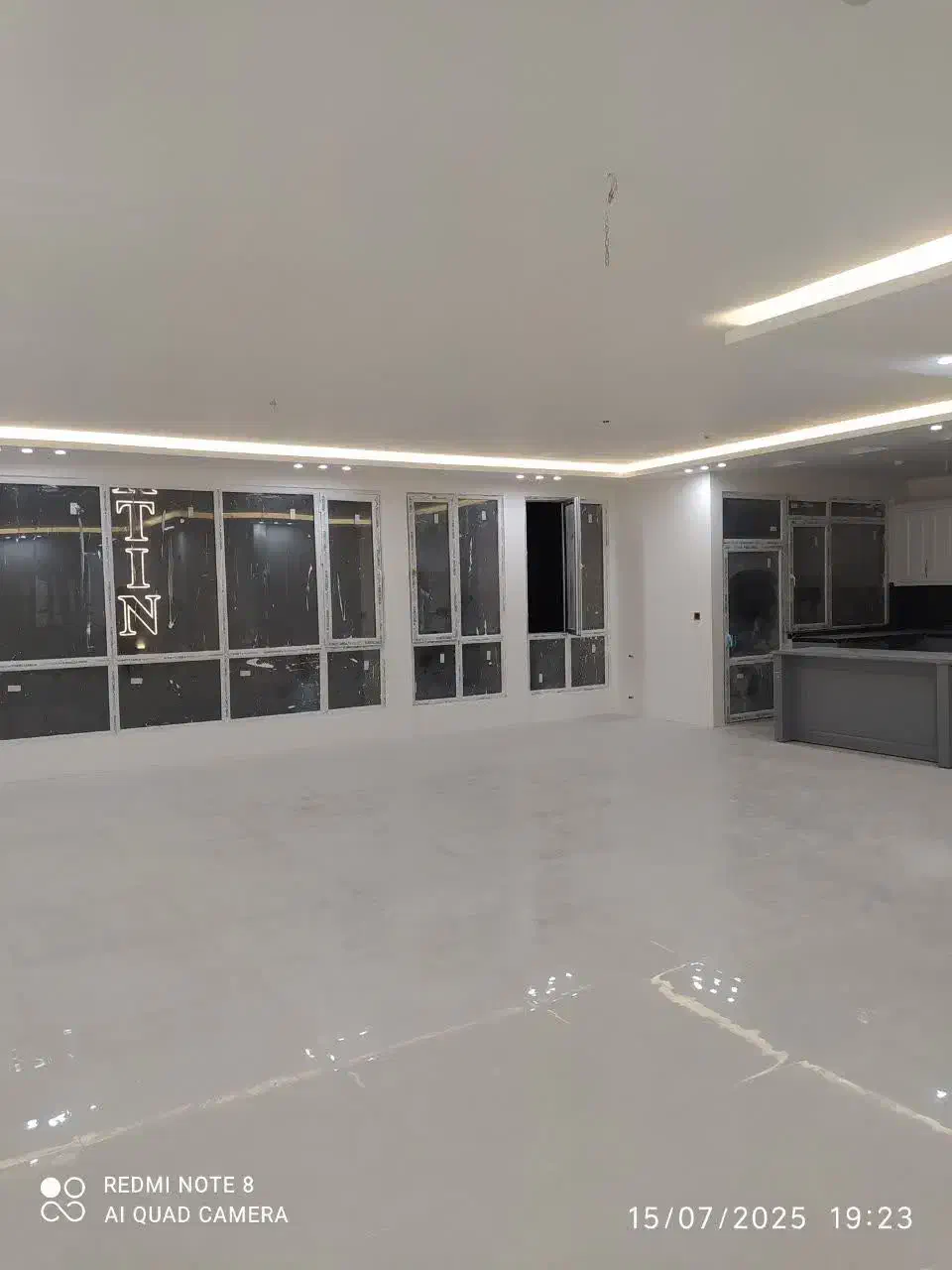 اپارتمان ۱۸۳متری لوکس سه خوابه در الهیه|فروش آپارتمان|مشهد, الهیه|دیوار