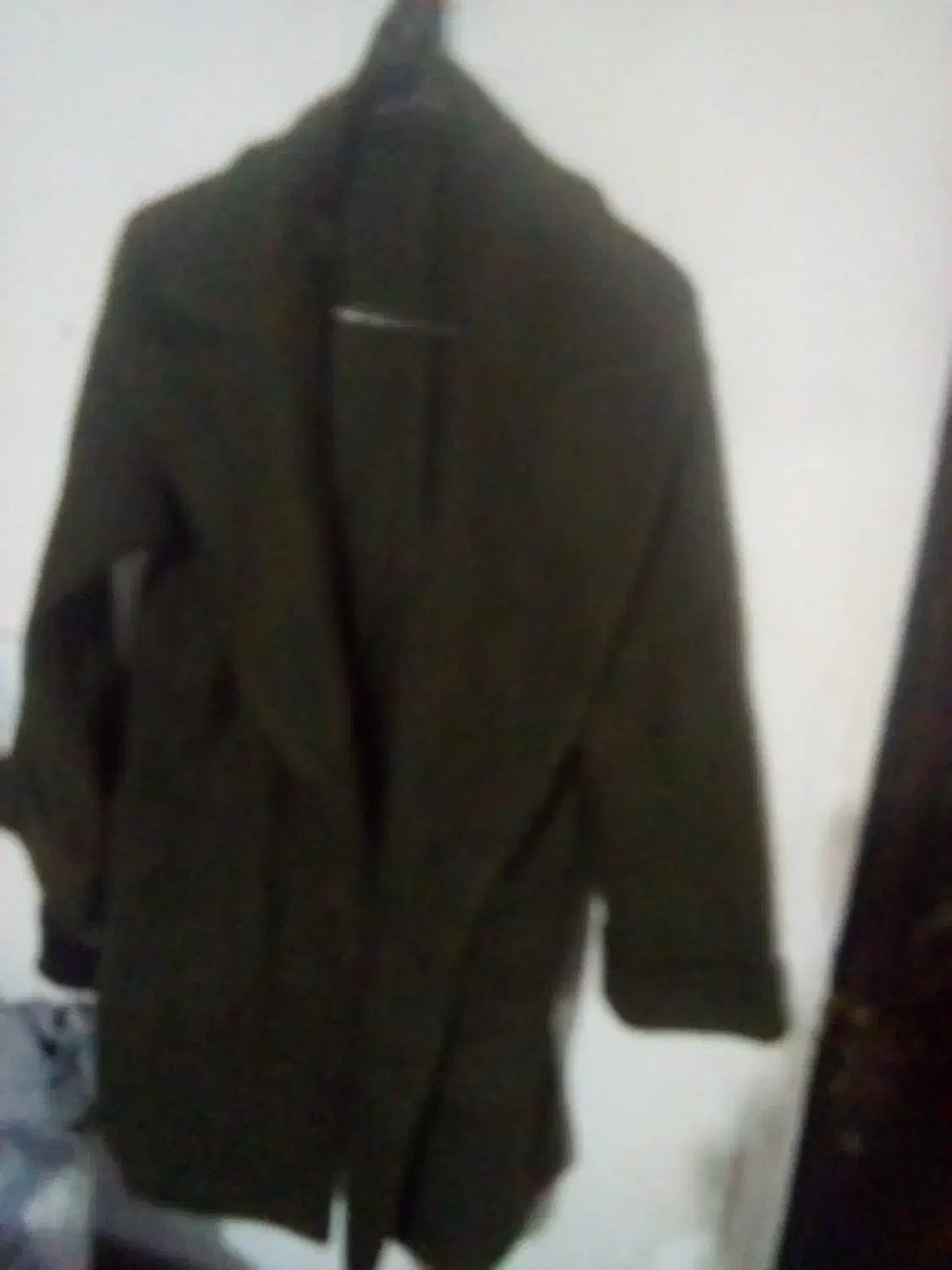 پالتو|لباس|کوچصفهان, |دیوار