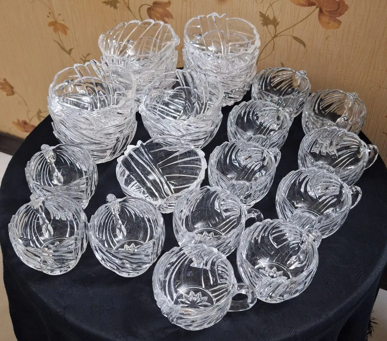 ظرف والتر آلمان و چینی|ظروف سرو و پذیرایی|مشهد, امام رضا (ع)|دیوار