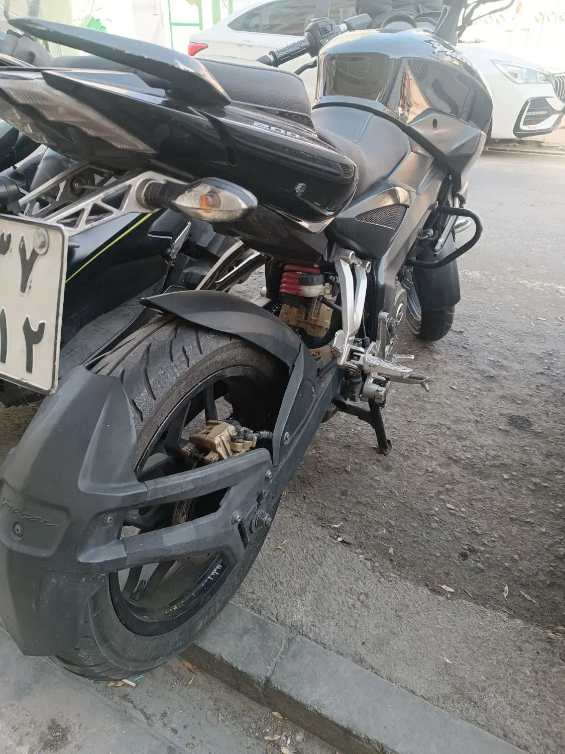 NS200 مدل 93 در حد|موتورسیکلت|تهران, علم و صنعت|دیوار