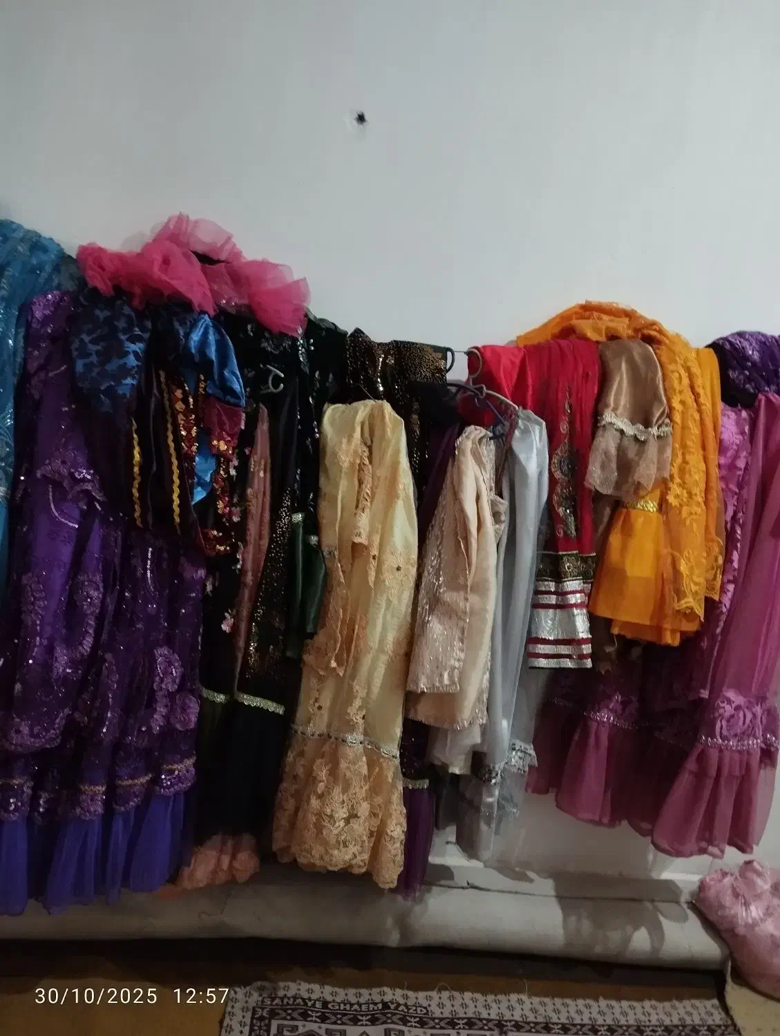 لباس محلی|لباس|اندیمشک, |دیوار