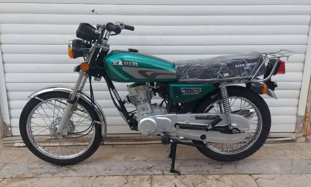 کثیر ۹۲|موتورسیکلت|قم, قلعه کامکار|دیوار