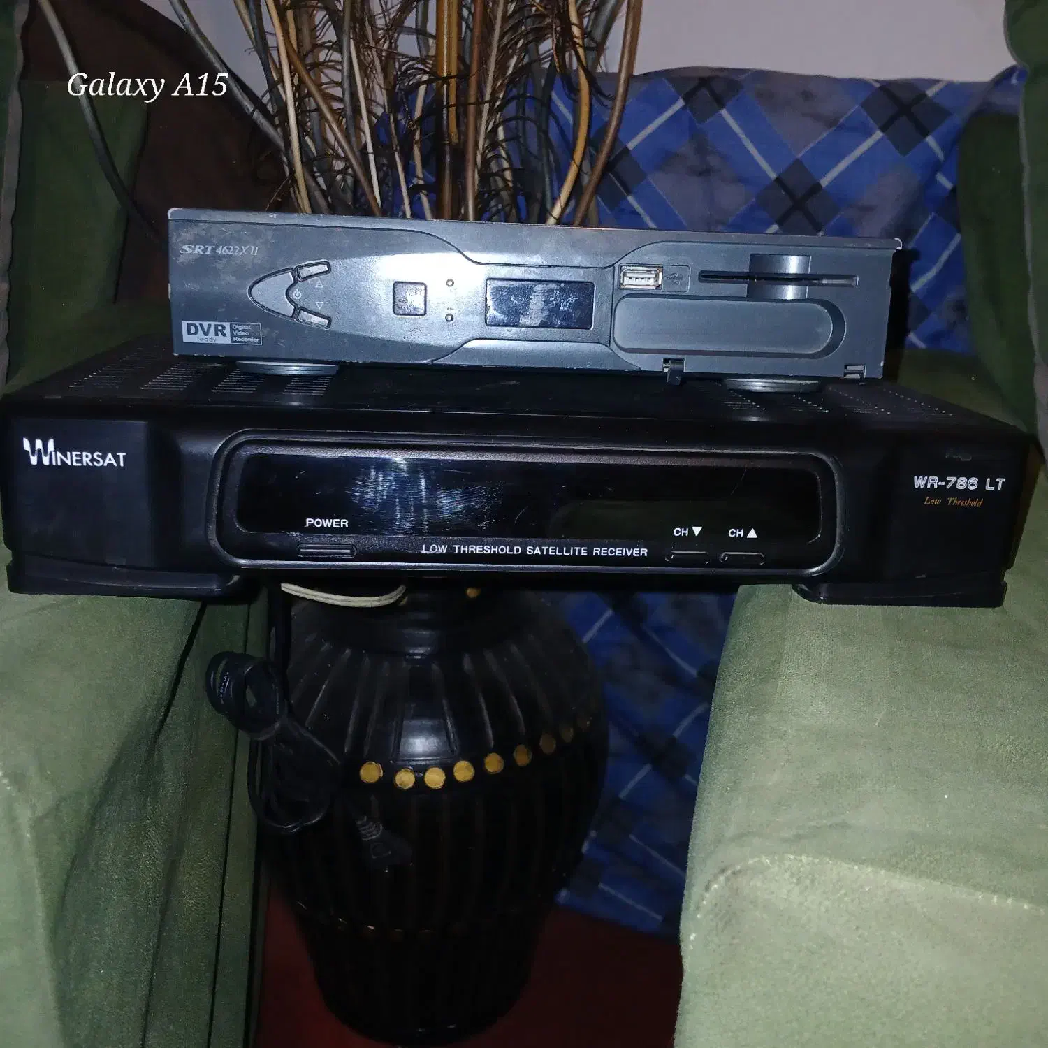 گیرنده دستگاه دیجیتال|صوتی و تصویری|قدس, شهر‌قدس|دیوار