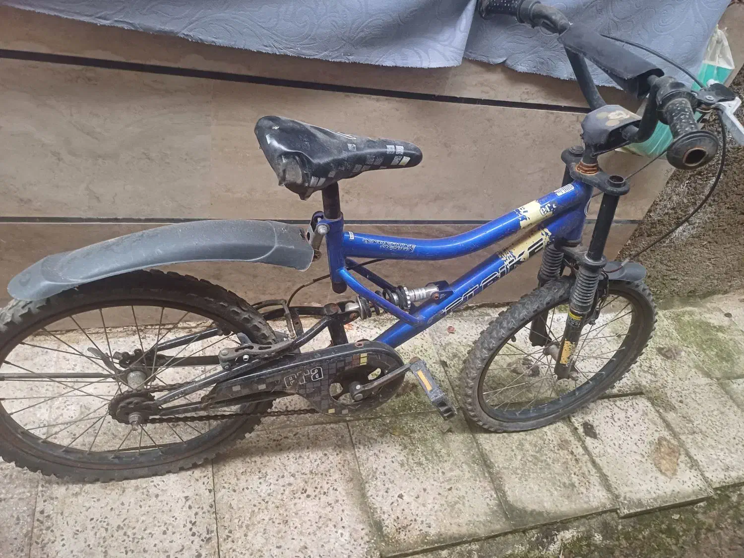 دوچرخه ۲۰ کوهستانی|دوچرخه، اسکیت، اسکوتر|فومن, |دیوار