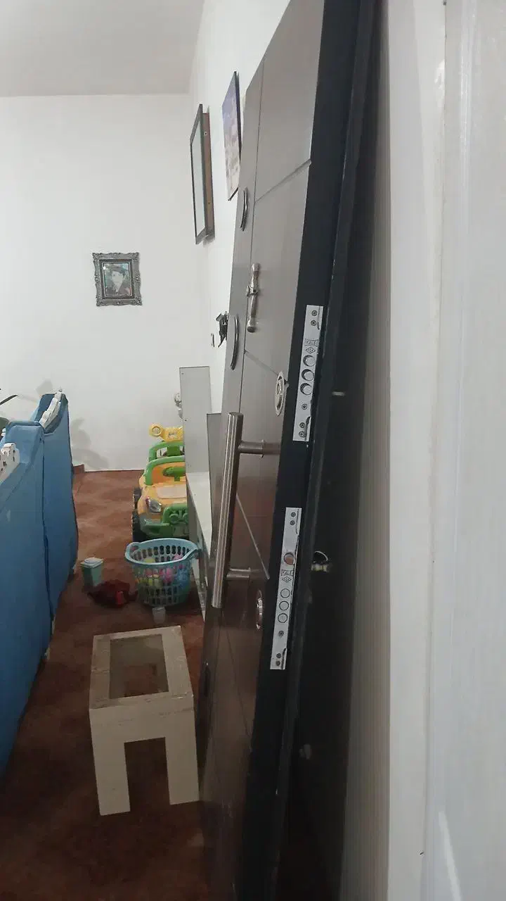 درب چوبی|مصالح و تجهیزات ساختمان|قیدار, |دیوار