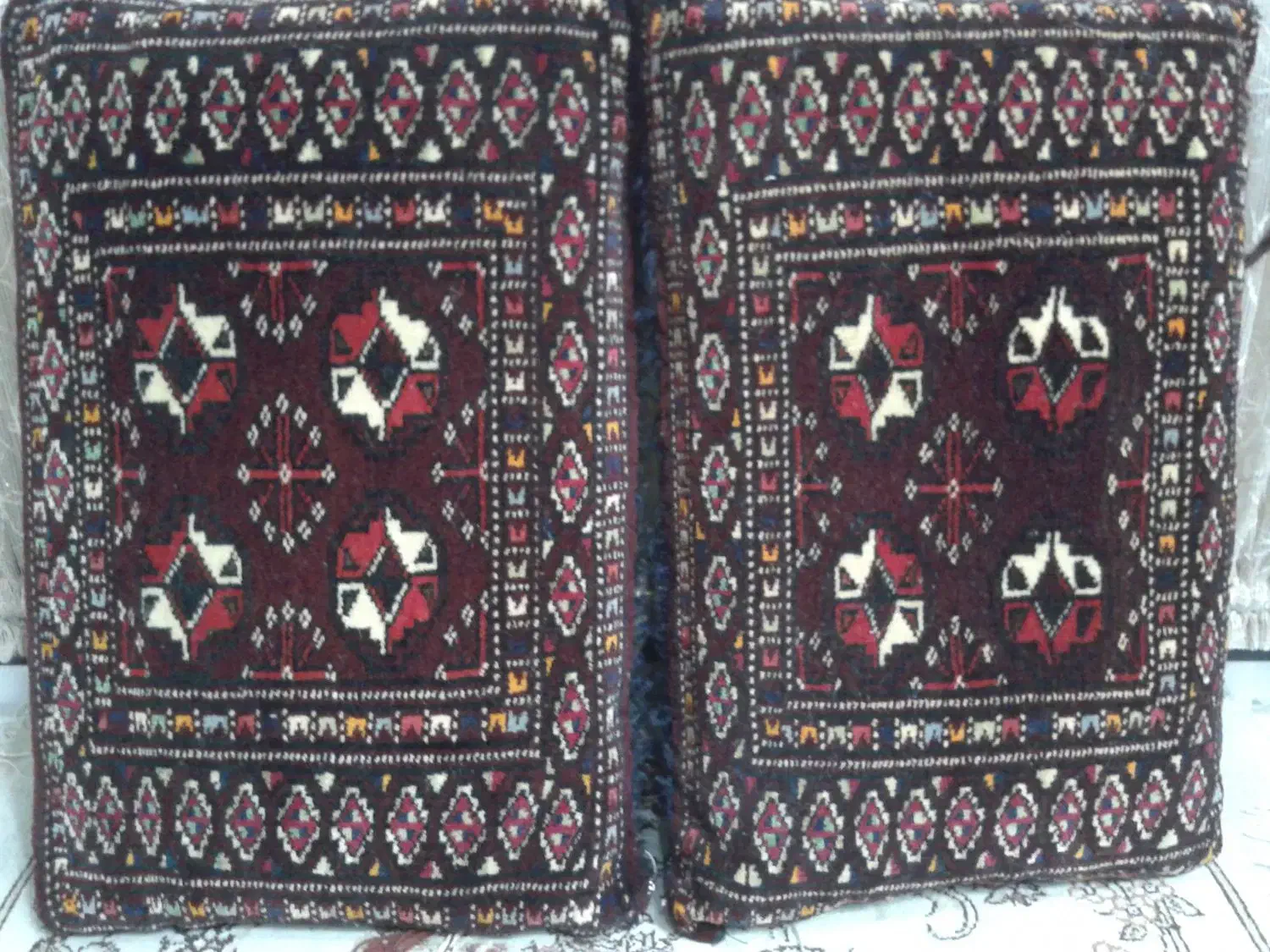 پشتی ترکمنی  قدیمی  قدمت دار|پشتی|گرگان, |دیوار