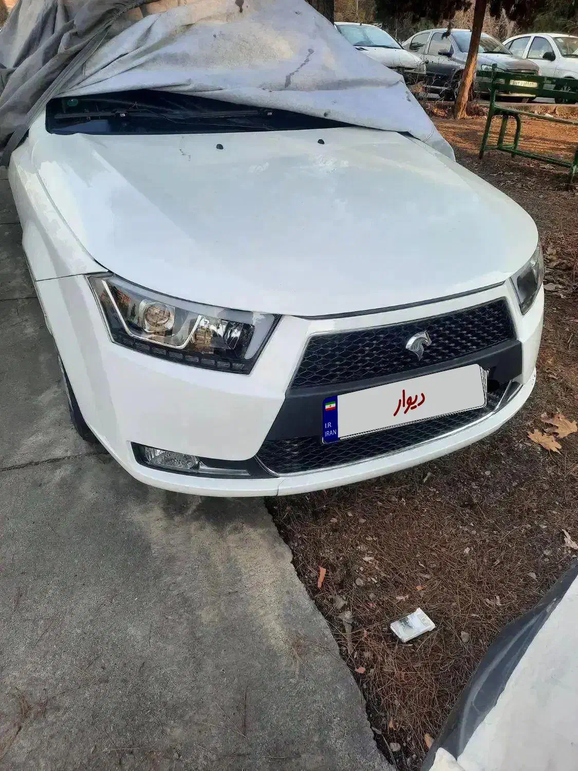 دنا پلاس ۵ دنده|خودرو سواری و وانت|اندیشه, اندیشه فاز ۳|دیوار