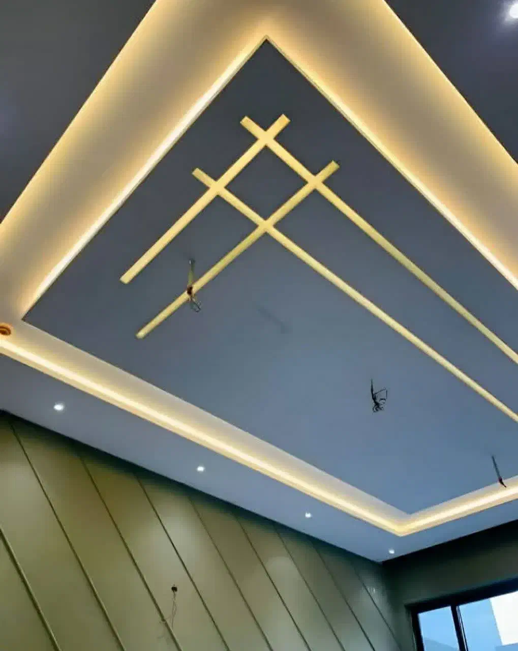 گچکاری و گچبری دستی،کناف‌کاری و لکه‌گیری بازسازی|خدمات پیشه و مهارت|تهران, تهرانسر شمالی|دیوار