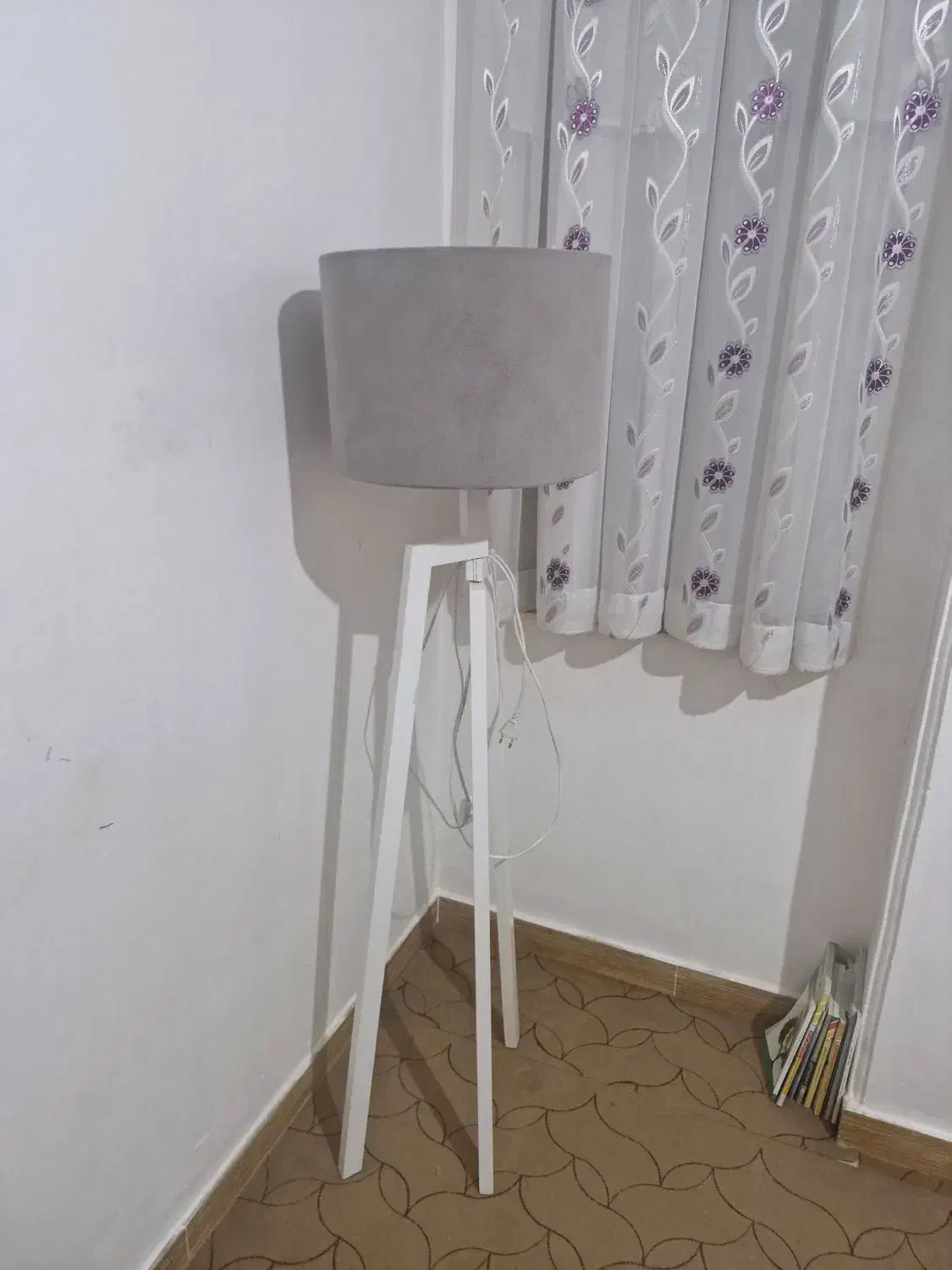 آباژور|چراغ خواب و آباژور|ایلام, |دیوار