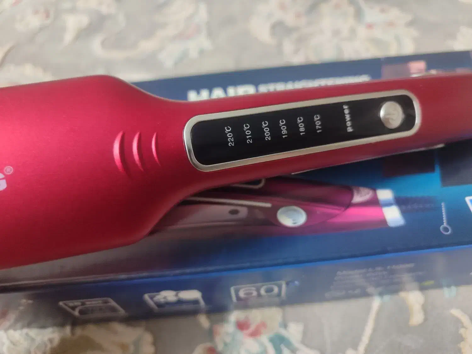 اتو مو لاو سونگ|آرایشی، بهداشتی، درمانی|برخوار, |دیوار