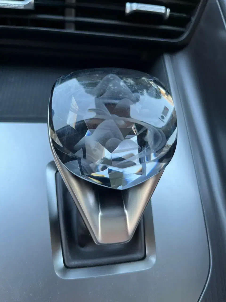 رووی وارداتی صفر کیلومتر رنگ تیتانیوم خاکستریroewe|خودرو سواری و وانت|تهران, میرداماد|دیوار