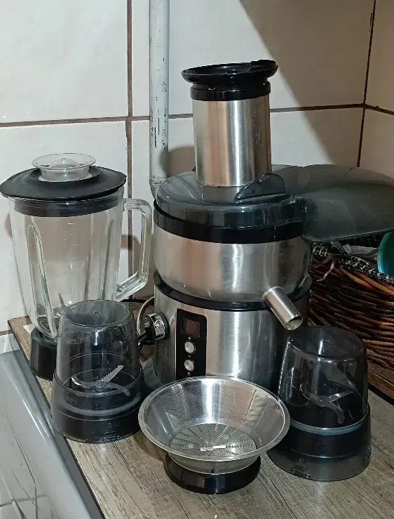 آبمیوه گیر|آبمیوه‌گیر و آب‌مرکبات‌گیر|نظرآباد, نظرآباد|دیوار