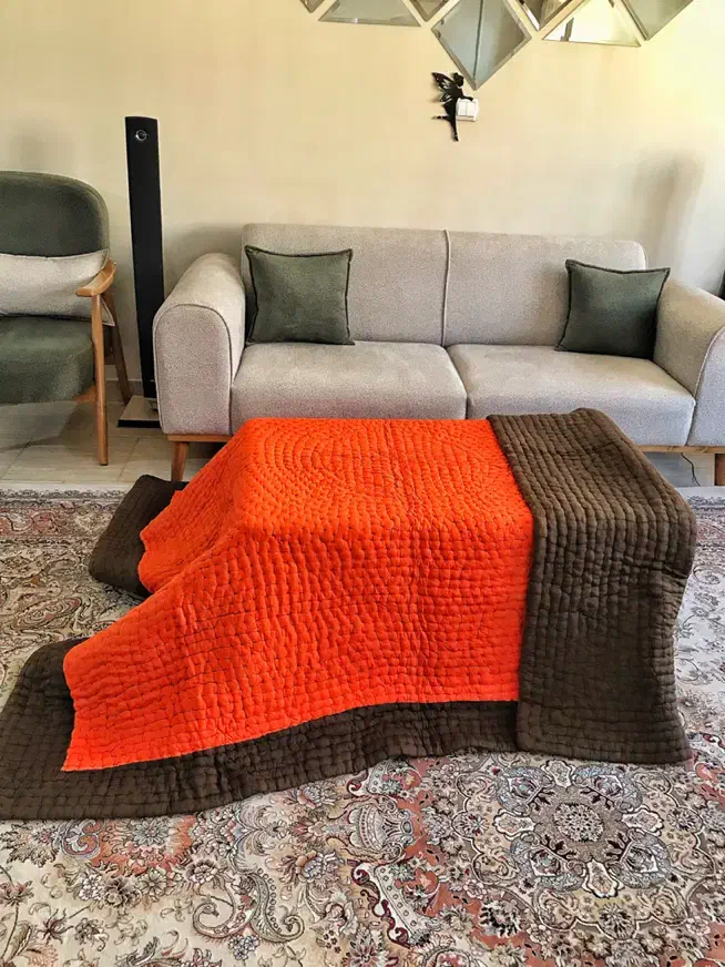 لحاف سنتی دو رو قدیمی دو عدد|رختخواب، بالش، پتو|همدان, |دیوار