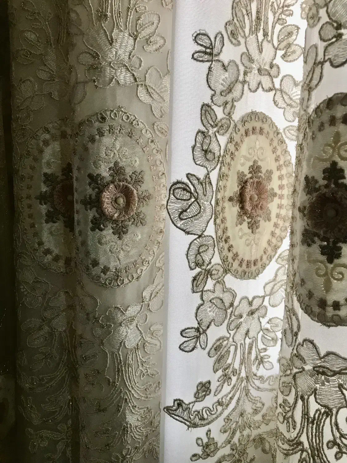 پرده پذیرایی|پرده، رانر، رومیزی|تهران, شکوفه (عبدل آباد)|دیوار