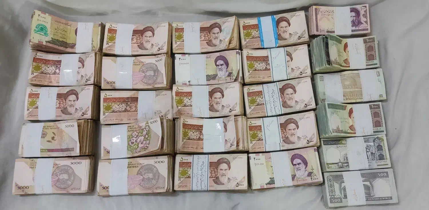 26بسته اسکناس کلکسیونی بدون پارگی وچسب خوردگی|کلکسیون سکه، تمبر، اسکناس|مشهد, عبادی|دیوار