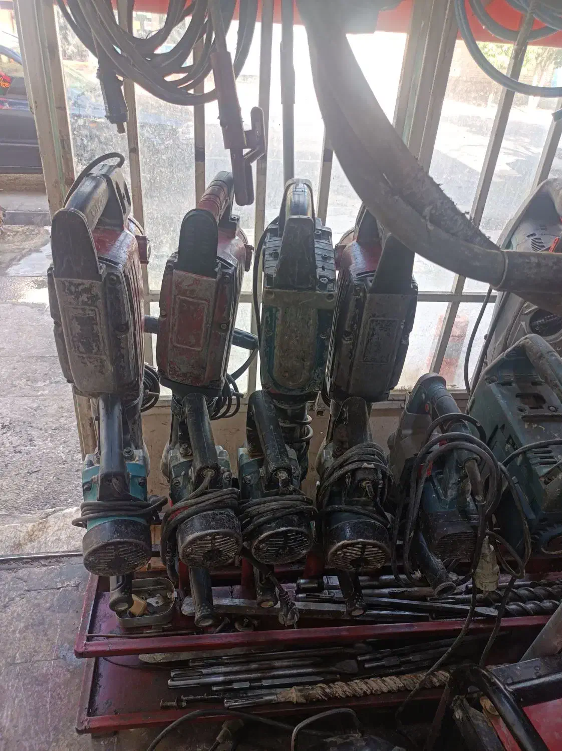 تعمییر واجاره ابزار (پیکور.موتور برق .پمپ آب)|خدمات پیشه و مهارت|شیراز, لشکری|دیوار